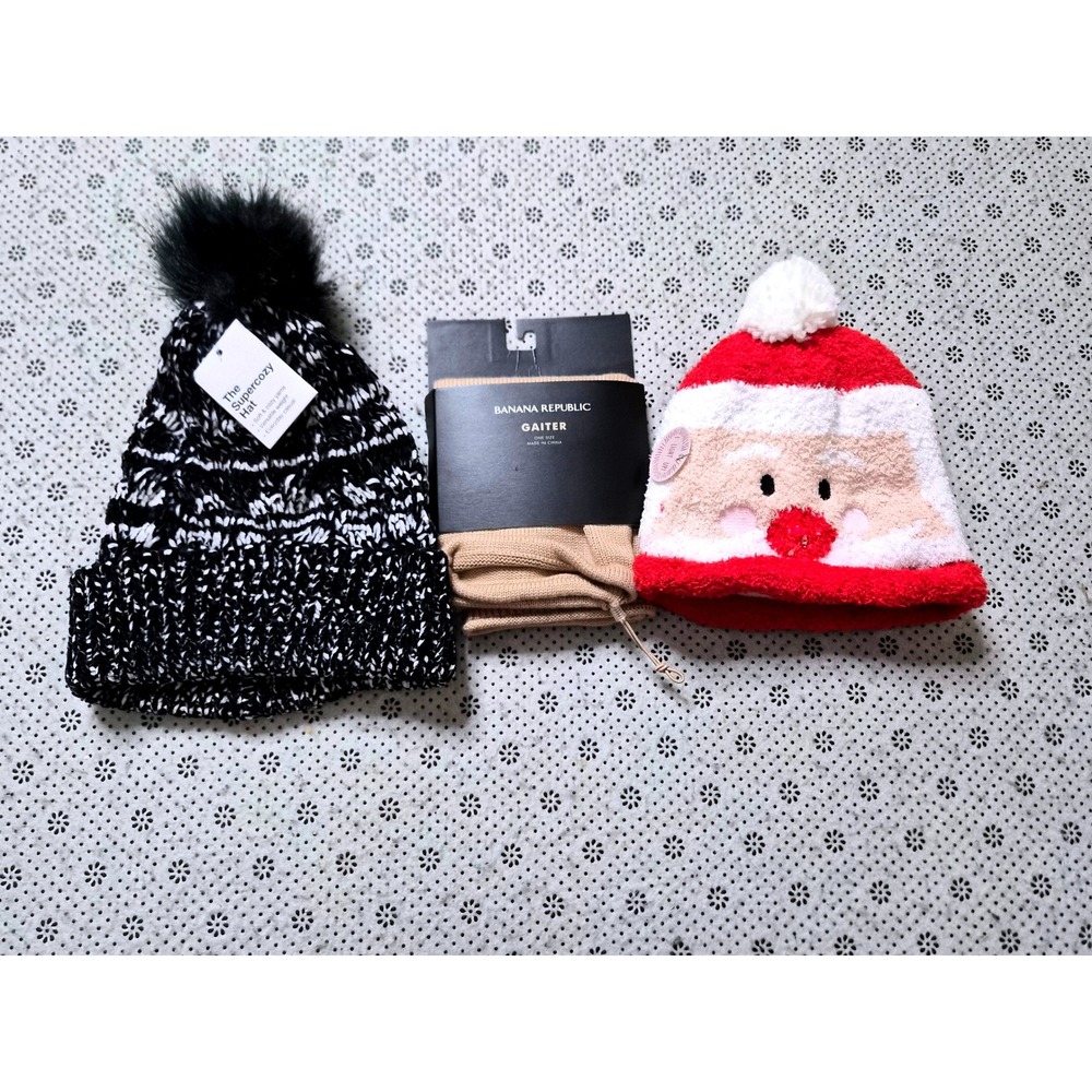 NWT Bundle 3pc Cozy Holiday Hats‎ and Gaiter Santa Black White Pom Pom